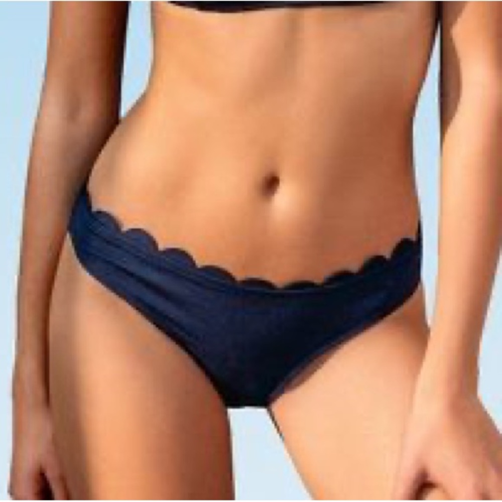 Cupshe Navy Blue Scallop Bikini Bottom Size Small